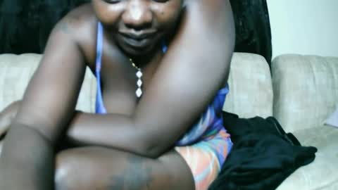 Snapshot of prettyreen chatting on 03/01/25, 06:00 prettyreen online show from 03/01/25, 06:00