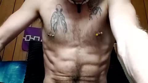 prettysolidd7 online show from 02/20/25, 12:19