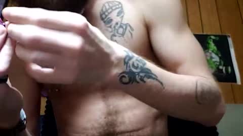 prettysolidd7 online show from 02/21/25, 11:22