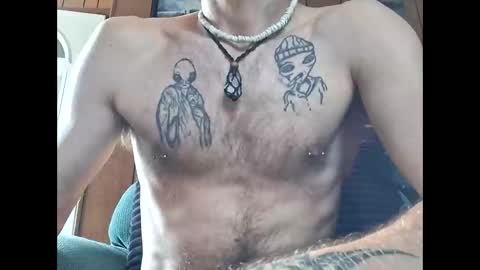 prettysolidd7 online show from 09/12/25, 10:43