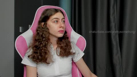 Sophie  next stream will be at Monday  i will wait you guys  online show from 02/06/25, 08:18