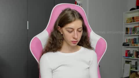 Sophie  next stream will be at Monday  i will wait you guys  online show from 10/02/25, 05:53