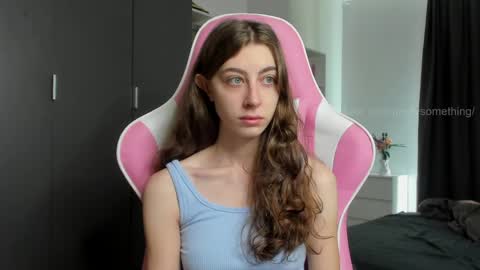 Sophie  next stream will be at Monday  i will wait you guys  online show from 04/19/26, 06:46