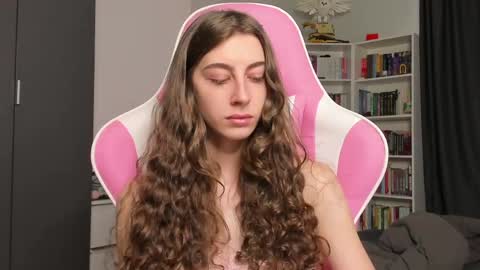 Sophie  next stream will be at Monday  i will wait you guys  online show from 06/09/26, 07:31