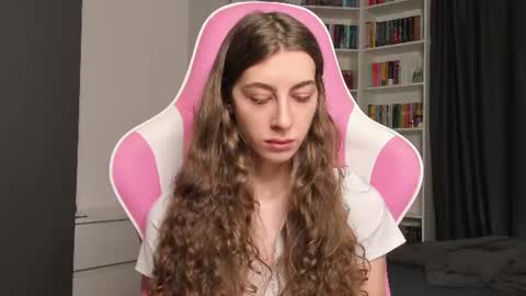 Sophie  next stream will be at Monday  i will wait you guys  online show from 06/15/26, 06:59