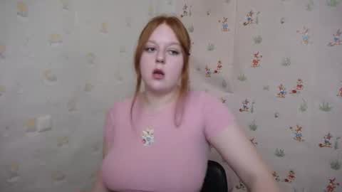 Snapshot of prettyvalerii_ chatting on 05/25/26, 09:15 Valeri online show from 05/25/26, 09:15
