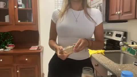 prettyyykittyyy22 online show from 03/31/26, 02:39