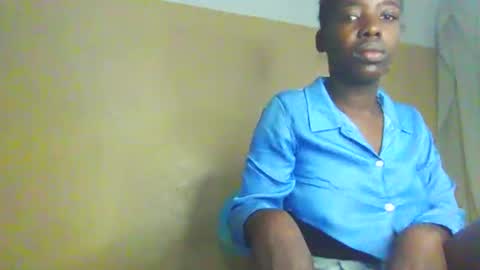 prettyzuzu online show from 09/10/25, 07:19