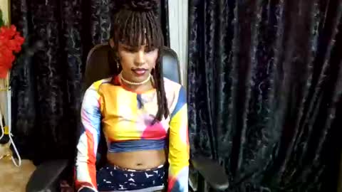 Snapshot of priceless_sexy chatting on 01/30/25, 09:36 priceless_sexy online show from 01/30/25, 09:36