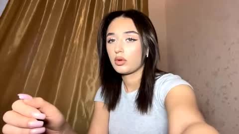 Snapshot of pricillalivsey chatting on 12/05/25, 12:47 Sofi online show from 12/05/25, 12:47