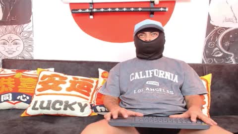 Sebas  Fer online show from 02/17/26, 01:13