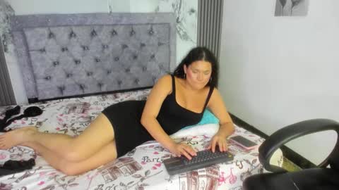 Prim Rosse online show from 06/08/26, 05:35
