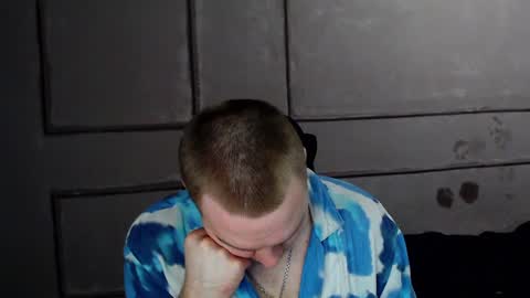 Snapshot of princ4real chatting on 12/10/24, 10:49 prince online show from 12/10/24, 10:49