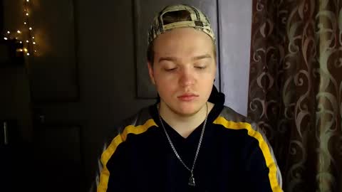 Snapshot of princ4real chatting on 03/03/25, 09:55 prince online show from 03/03/25, 09:55