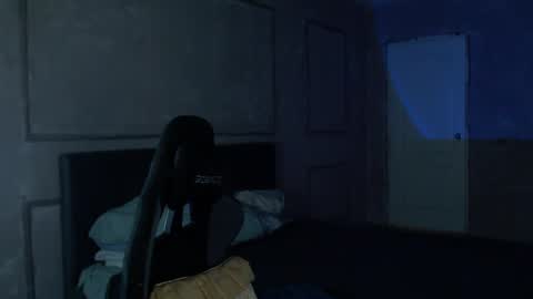 Snapshot of princ4real chatting on 03/07/25, 04:11 prince online show from 03/07/25, 04:11