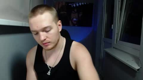 Snapshot of princ4real chatting on 09/19/25, 09:37 prince online show from 09/19/25, 09:37