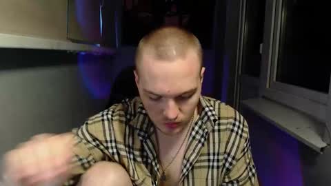 Snapshot of princ4real chatting on 09/26/25, 04:16 prince online show from 09/26/25, 04:16