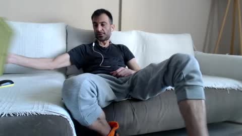 Snapshot of prince_89 chatting on 02/14/25, 07:28 prince_89 online show from 02/14/25, 07:28