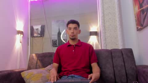 prince_arthur77 online show from 01/15/25, 12:47