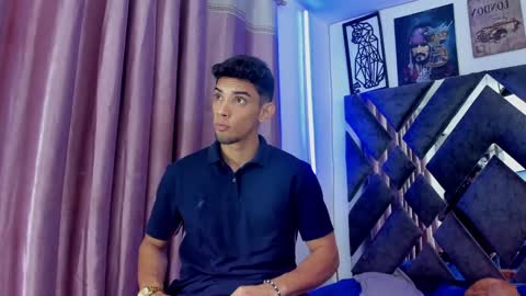 prince_arthur77 online show from 09/25/25, 01:04