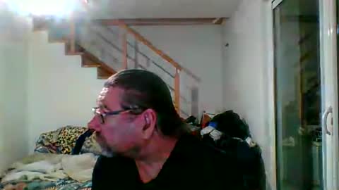 chris online show from 07/02/26, 01:38