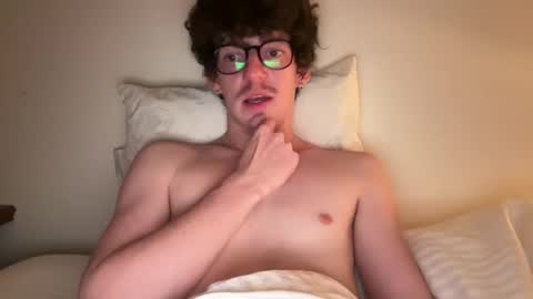 Peaches online show from 10/03/25, 02:19