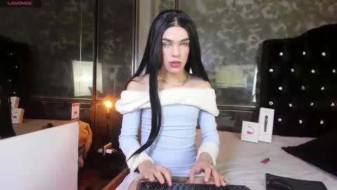 valery online show from 11/30/25, 07:51