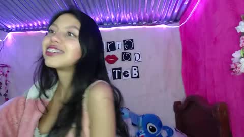 Snapshot of princess_elia chatting on 11/07/25, 10:43 Elia online show from 11/07/25, 10:43