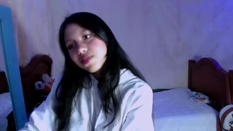 Snapshot of princess_elia chatting on 12/05/25, 08:16 Elia online show from 12/05/25, 08:16