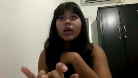 Snapshot of princess_jasmine18 chatting on 11/10/25, 06:56 Princess Jasmine online show from 11/10/25, 06:56