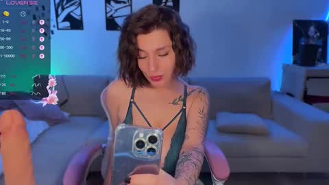 Lina online show from 03/25/26, 02:23