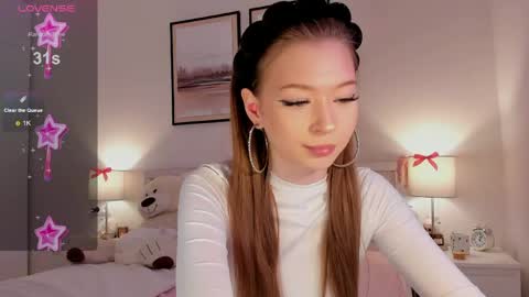 Princess Diana online show from 03/15/26, 07:53