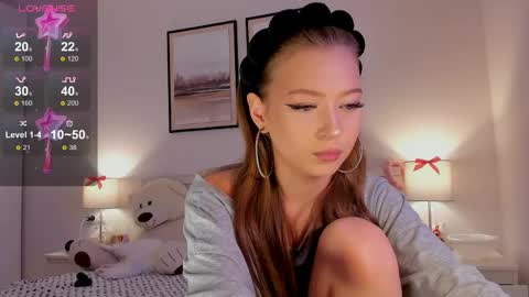 Princess Diana online show from 04/03/26, 07:34