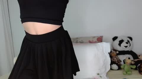 Sophie online show from 11/07/25, 06:08