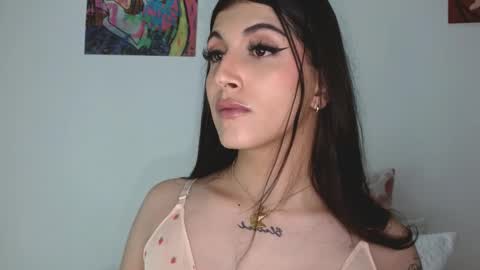 Sophie online show from 03/05/26, 06:09