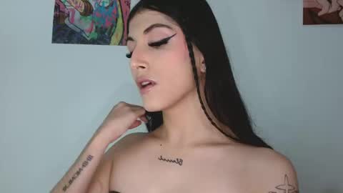 Sophie online show from 03/13/26, 01:01