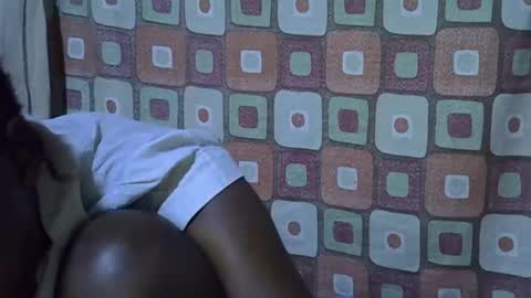 princess_scovia online show from 10/19/25, 06:19