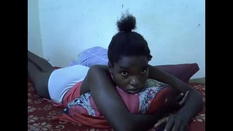 princess_scovia online show from 05/26/26, 02:07