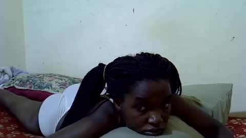 princess_scovia online show from 06/13/26, 10:57