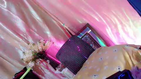  My Love online show from 04/01/26, 03:42