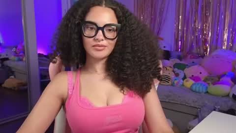 Snapshot of princessamberrrxo chatting on 06/25/26, 08:13 Amber online show from 06/25/26, 08:13