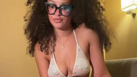 Snapshot of princessamberrrxo chatting on 07/22/26, 08:50 Amber online show from 07/22/26, 08:50