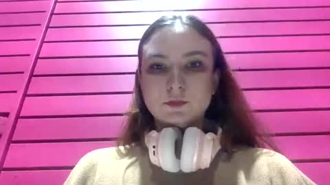 Annie Violet online show from 11/22/25, 01:37