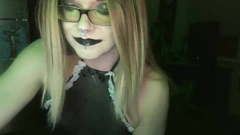 Princess Avery online show from 01/17/26, 09:14