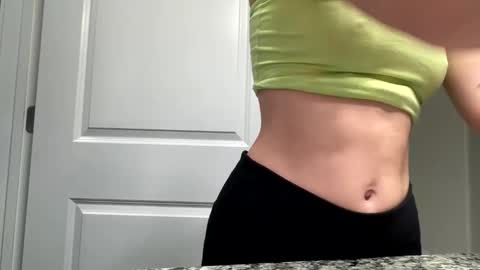 Snapshot of princessbaby525 chatting on 05/12/26, 12:35 Sable online show from 05/12/26, 12:35