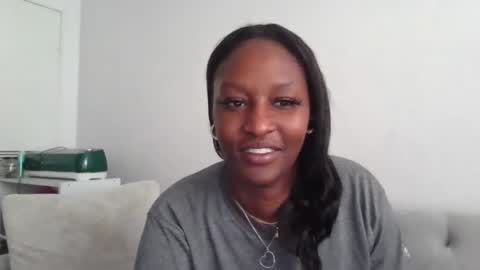 Snapshot of princesscosima chatting on 10/27/25, 01:48 PrincessCosimaChinky online show from 10/27/25, 01:48