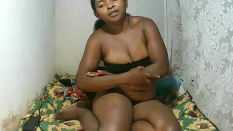 princessecah004 online show from 04/10/26, 04:39