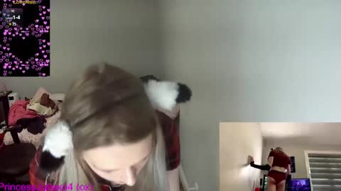 Snapshot of princessjuliaxo4 chatting on 02/28/26, 07:04 PrIncessJulia0X online show from 02/28/26, 07:04