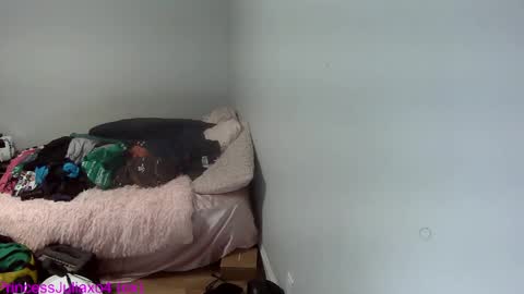 PrIncessJulia0X online show from 04/17/26, 08:45