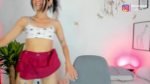 princessluna_14 online show from 02/17/26, 08:37